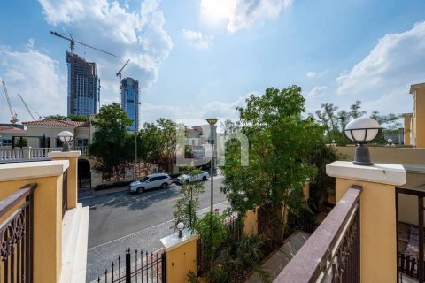 Villa in Jumeirah Village Triangle, Dubai 5 bedrooms, 656 sq.m. № 24267 - photo 4