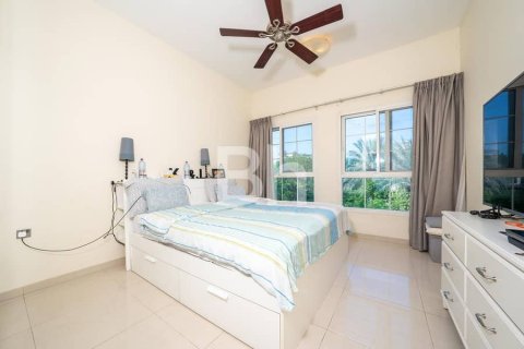 Villa in Jumeirah Village Triangle, Dubai 5 bedrooms, 656 sq.m. № 24267 - photo 8