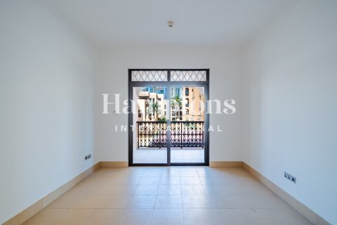Apartment in Downtown Dubai (Downtown Burj Dubai), Dubai 1 bedroom, 76.26964688 sq.m. № 110452 - photo 8