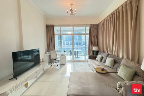 Снять в аренду квартиру в Дубай Марине, Дубай: 2 спальни, 159м², № 23946 - фото 1