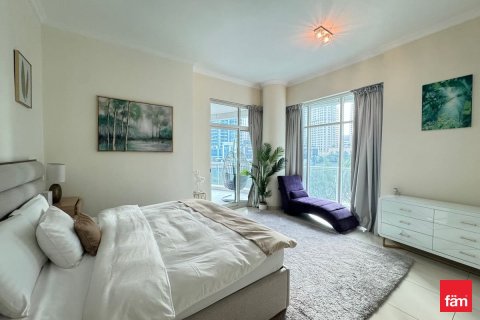 Снять в аренду квартиру в Дубай Марине, Дубай: 2 спальни, 159м², № 23946 - фото 13