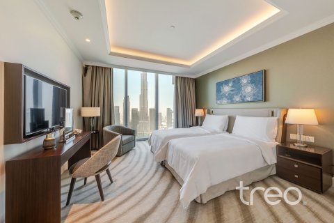 Apartment in Burj Khalifa, Dubai 3 bedrooms, 202.71 sq.m. № 138084 - photo 9