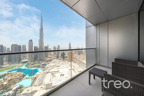 Apartment in Burj Khalifa, Dubai 3 bedrooms, 202.71 sq.m. № 138084 - photo 13