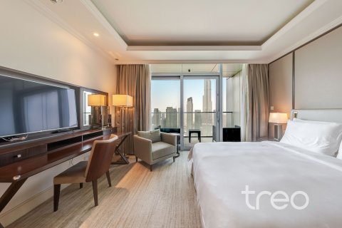 Apartment in Burj Khalifa, Dubai 3 bedrooms, 202.71 sq.m. № 138084 - photo 26