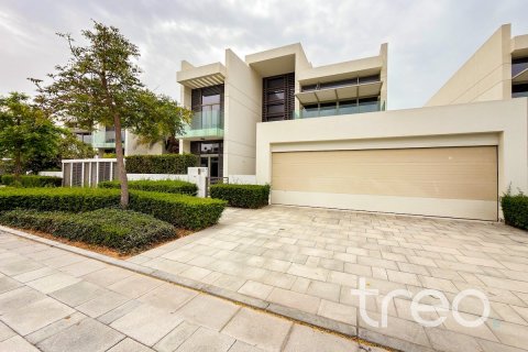 Villa à District One, Mohammed Bin Rashid City, Dubai, 5 chambres, 776.02 m², № 138079 - photo 2
