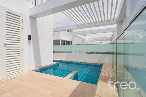 Снять в аренду виллу в Аль-Барари, Дубай: 4 спальни, 458.94м², № 138085 - фото 24