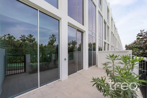 Снять в аренду виллу в Аль-Барари, Дубай: 4 спальни, 458.94м², № 138085 - фото 6
