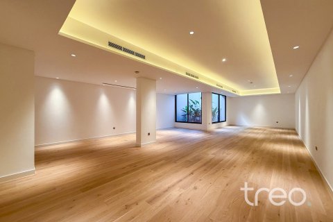 Villa en Al Barari, Dubai, 5 dormitorios, 1212.66 m², № 138076 - foto 4
