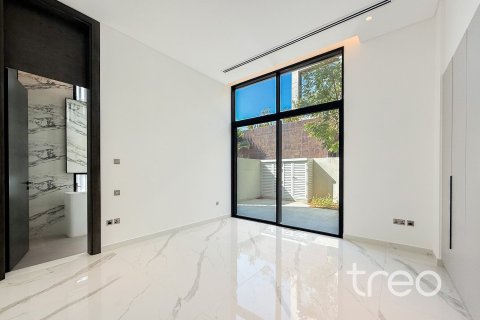 Villa en Al Barari, Dubai, 5 dormitorios, 1212.66 m², № 138076 - foto 29