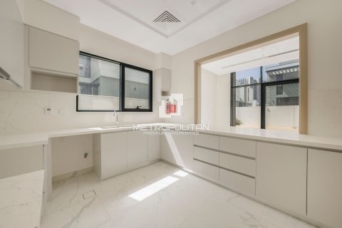 Villa in Murooj Al Furjan, Al Furjan, Dubai 4 bedrooms, 279 sq.m. № 15275 - photo 26