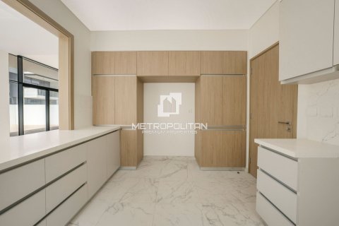 Villa in Murooj Al Furjan, Al Furjan, Dubai 4 bedrooms, 279 sq.m. № 15275 - photo 28