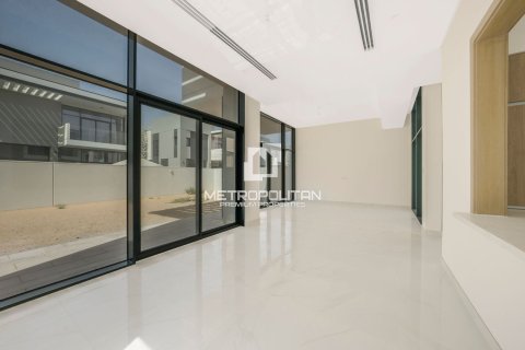 Villa in Murooj Al Furjan, Al Furjan, Dubai 4 bedrooms, 279 sq.m. № 15275 - photo 20