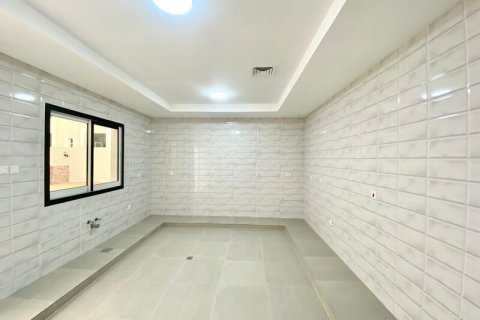 Villa in Al Barsha, Dubai 5 bedrooms, 1016.6 sq.m. № 52554 - photo 9
