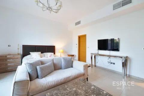 فيلا في Legacy Nova Villas, Jumeirah Park, دبي 4 غرف نوم, 455 م² رقم 71042 - صورة 10