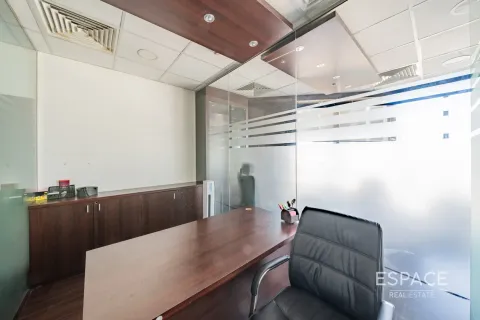 Office in Business Bay, Dubai 87 sq.m. № 71027 - photo 10