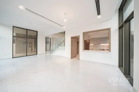 Villa en Al Furjan, Dubai, 5 dormitorios, 425 m², № 71041 - foto 3
