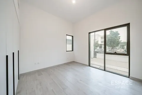 Villa en Al Furjan, Dubai, 5 dormitorios, 425 m², № 71041 - foto 6