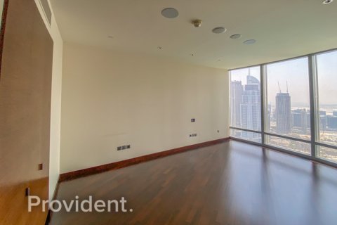 Apartment in ARMANI RESIDENCES in Downtown Dubai (Downtown Burj Dubai), Dubai 2 bedrooms, 159.4 sq.m. № 30564 - photo 8