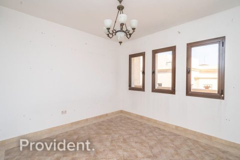 Duplex in Dubai Festival City, Dubai 3 bedrooms, 330.3 sq.m. № 30561 - photo 19