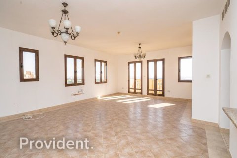 Duplex in Dubai Festival City, Dubai 3 bedrooms, 330.3 sq.m. № 30561 - photo 16