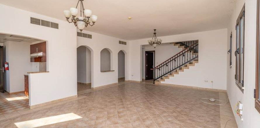 Duplex in Dubai Festival City, Dubai 3 bedrooms, 330.3 sq.m. № 30561