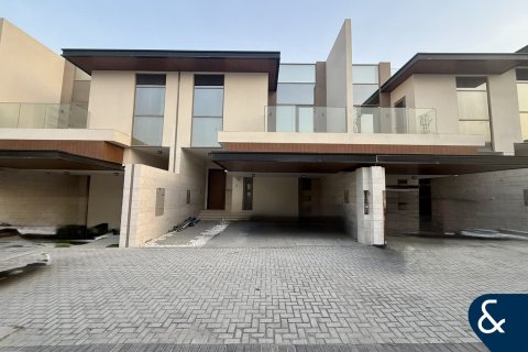 Купить таунхаус в Al Furjan, Дубай: 3 спальни, 303м², № 78816 - фото 25