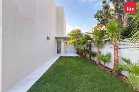 Villa en Dubai, 5 dormitorios, 593.2 m², № 86039 - foto 29