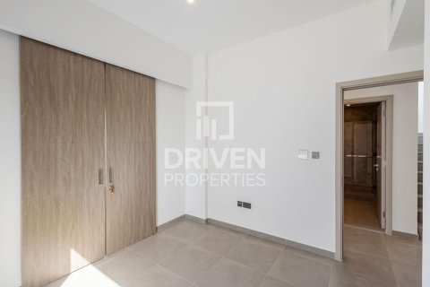 Townhouse in The Valley, Dubai 4 bedrooms, 260 sq.m. № 87411 - photo 13