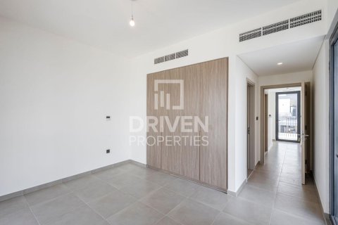 Townhouse in The Valley, Dubai 4 bedrooms, 260 sq.m. № 87411 - photo 6