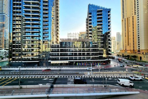 Apartment in Dubai Marina, Dubai 2 bedrooms, 70.5 sq.m. № 14581 - photo 11