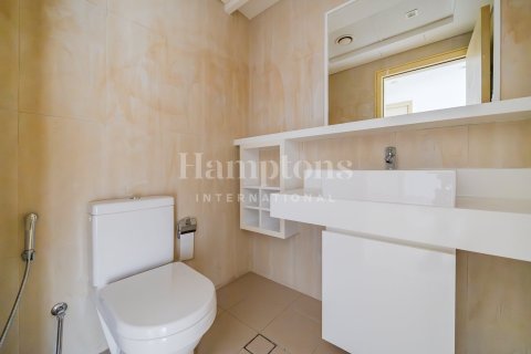 Apartment in Jumeirah Beach Residence, Dubai 2 bedrooms, 149.66673300 sq.m. № 16698 - photo 12