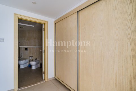 Apartment in Jumeirah Beach Residence, Dubai 2 bedrooms, 149.66673300 sq.m. № 16698 - photo 14