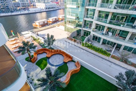 Apartment in Marasi Business Bay, Business Bay, Dubai 1 bedroom, 100.75980671 sq.m. № 16691 - photo 4