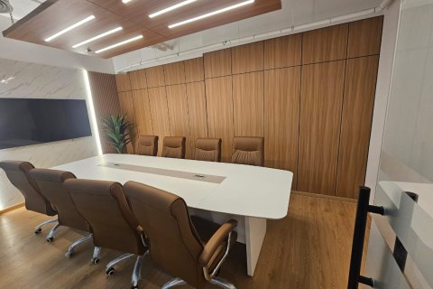 Office in Business Bay, Dubai 92 sq.m. № 38323 - photo 1