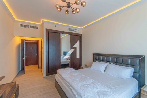 Снять в аренду квартиру в Elite Residence, Дубай Марина, Дубай: 4 спальни, 294.8м², № 49224 - фото 25