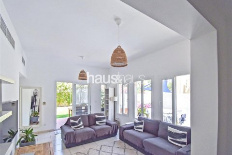 Villa en The Springs, Dubai, 3 dormitorios, 282 m², № 43961 - foto 3