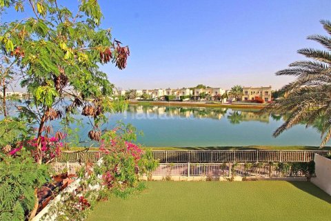 Villa en The Springs, Dubai, 3 dormitorios, 282 m², № 43961 - foto 1