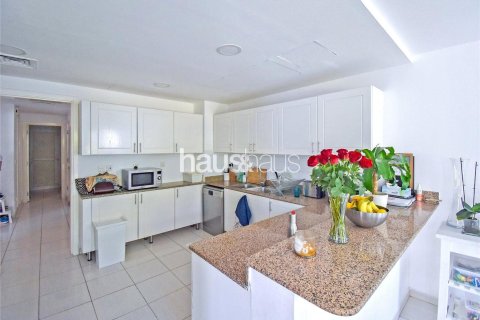 Villa en The Springs, Dubai, 3 dormitorios, 282 m², № 43961 - foto 2