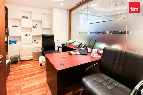 Bureau à Business Bay, Dubai, 151.4 m², № 112575 - photo 8