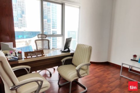 Bureau à Business Bay, Dubai, 82.5 m², № 112578 - photo 3