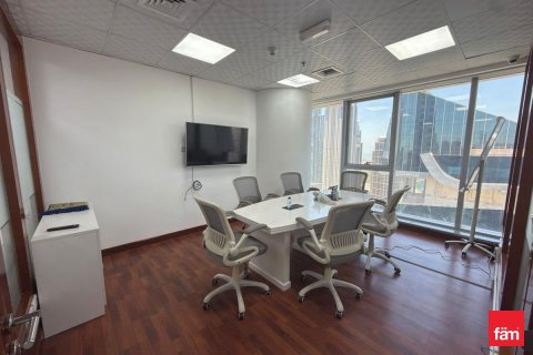 Bureau à Business Bay, Dubai, 82.5 m², № 112578 - photo 5