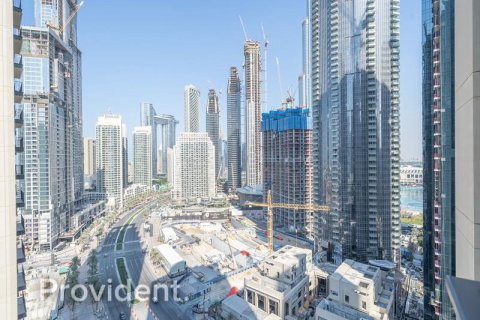 Apartment in Downtown Dubai (Downtown Burj Dubai), Dubai 2 bedrooms, 161.2 sq.m. № 1943 - photo 16