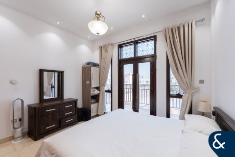 Купить виллу в Jumeirah Park Homes, Jumeirah Park, Дубай: 4 спальни, 733м², № 78975 - фото 16