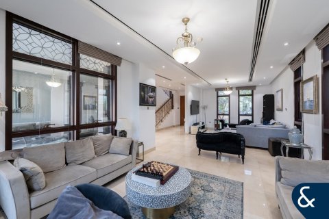 Купить виллу в Jumeirah Park Homes, Jumeirah Park, Дубай: 4 спальни, 733м², № 78975 - фото 26