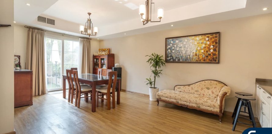 Вилла в Springs 15, The Springs, Дубай, 3 спальни, 290м², № 78976