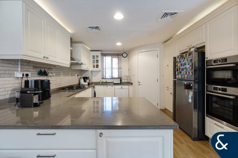 Купить виллу в Springs 15, The Springs, Дубай: 3 спальни, 290м², № 78976 - фото 6