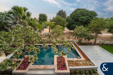 Villa en Victory Heights, Dubai Sports City, Dubai, 5 dormitorios, 557 m², № 78969 - foto 19