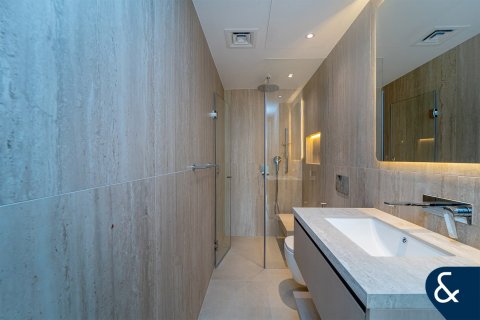 Villa en Victory Heights, Dubai Sports City, Dubai, 5 dormitorios, 557 m², № 78969 - foto 15