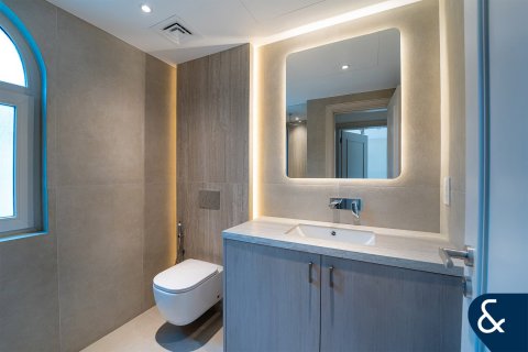 Villa en Victory Heights, Dubai Sports City, Dubai, 5 dormitorios, 557 m², № 78969 - foto 18