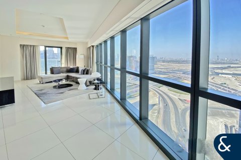 Apartment in DAMAC Towers by Paramount, Business Bay, Dubai 2 bedrooms, 130 sq.m. № 78972 - photo 1